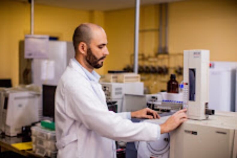 Amazonas apoia pesquisa sobre substâncias antitumorais, a partir de fungos coletados no Estado