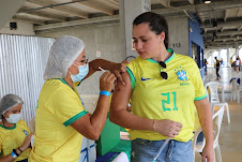 Saúde atualiza boletim de Covid-19 e vacinação nesta quarta-feira(18)