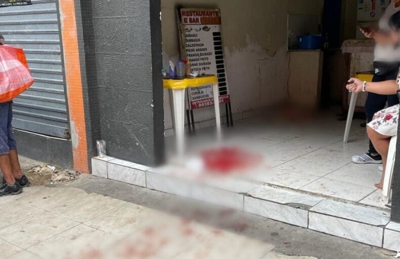 Irmãos são baleados dentro de restaurante do pai no Centro de Manaus