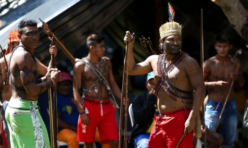 Ministério da Saúde declara emergência em saúde em território yanomami; objetivo é combater crise sanitária
