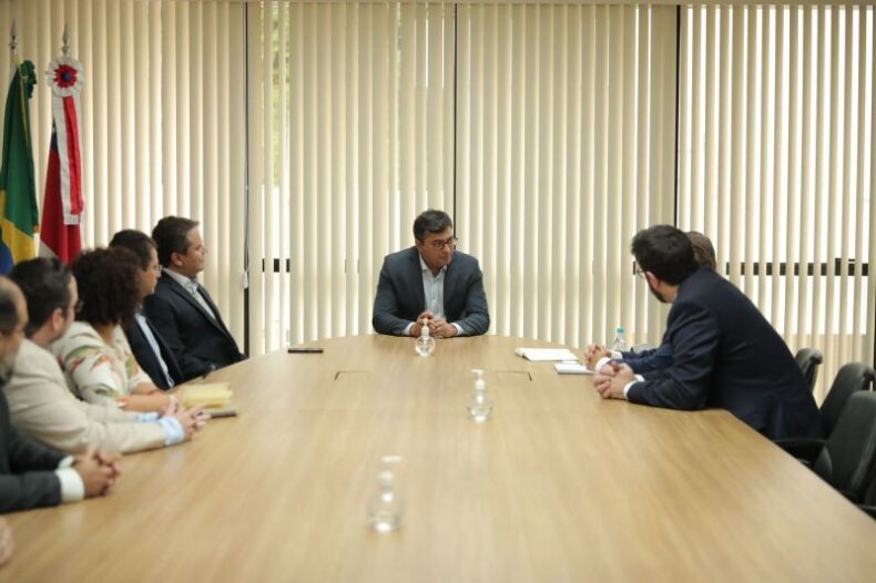 Wilson Lima recebe representantes do BID e debate modernização no Governo do Amazonas