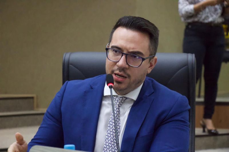 Vereador Rodrigo Guedes cobra convocação de aprovados no concurso da Semsa