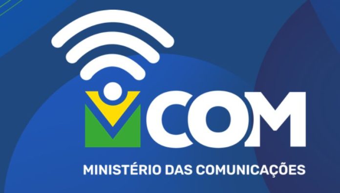 min_com-0015