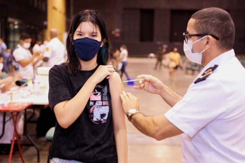 Nove unidades da SEMSA-Manaus oferecem vacina contra a Covid-19 neste sábado(04/03)