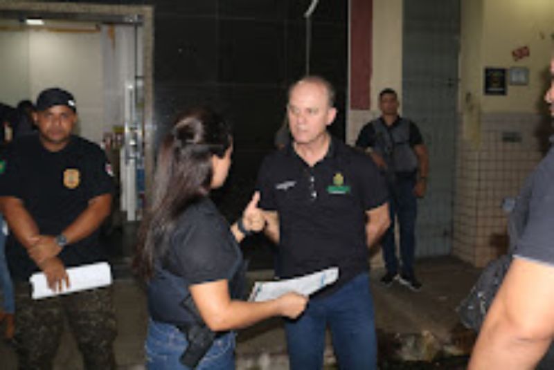 Segurança: CIF vistoria 16 estabelecimentos durante fiscalização em hotéis no Centro de Manaus