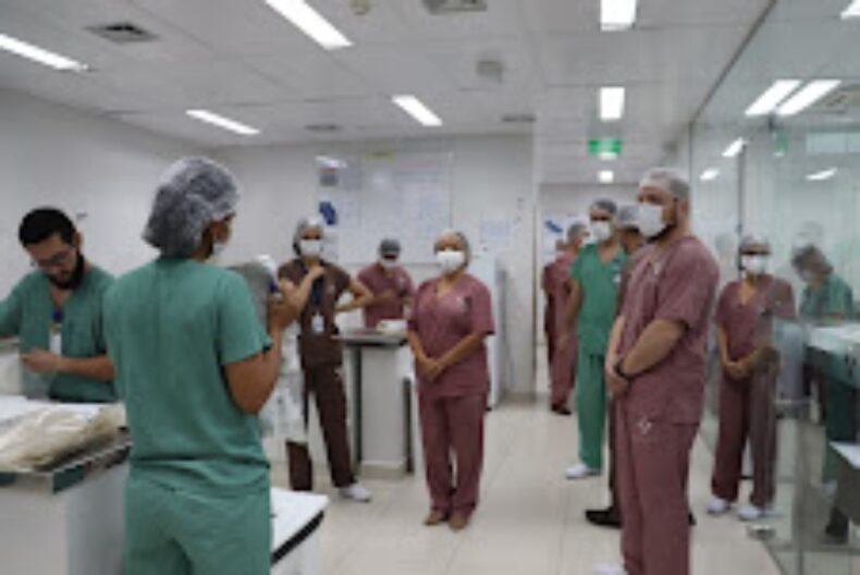 Hospital Delphina Aziz recebe visita de representantes da Secretaria de Saúde de Sergipe