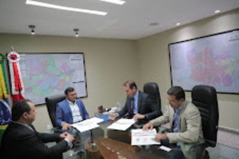 Governo do Estado do AM e Basa assinam protocolo de intenções para ações de desenvolvimento