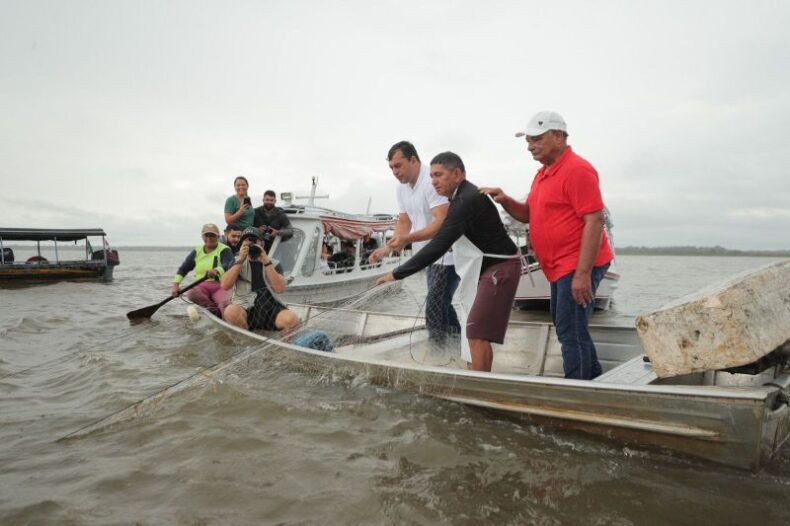 Na retomada da Pesca do Mapará, Governo do AM destaca geração de renda e garantir a preservação da espécie