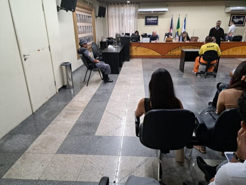 Homem acusado de feminicídio é condenado a 20 anos de prisão