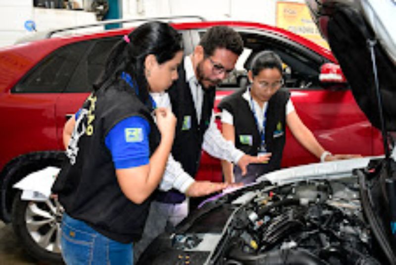 Componentes do sistema de Gás Natural Veicular são verificados pelo IPEM-AM