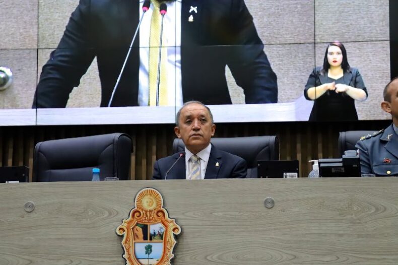 Com parecer favorável, vereador Professor Samuel defende criação de selo “Escola Amiga do Autismo”