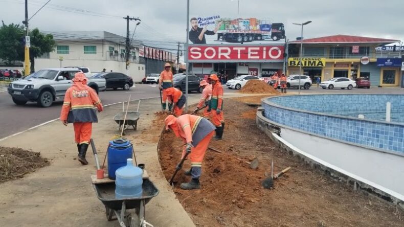 Obra de revitalização da rotatória do Mindu deve ser concluída em 20 dias