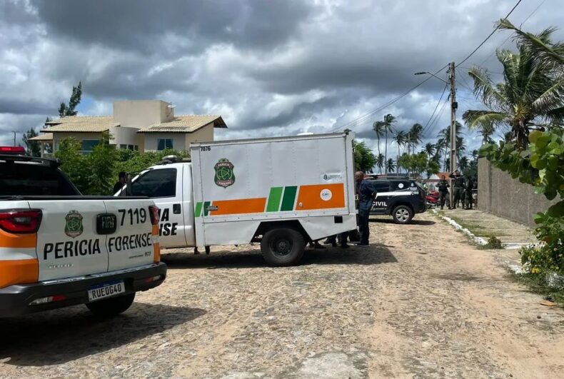 Quatro policiais mortos por colega em delegacia do Ceará