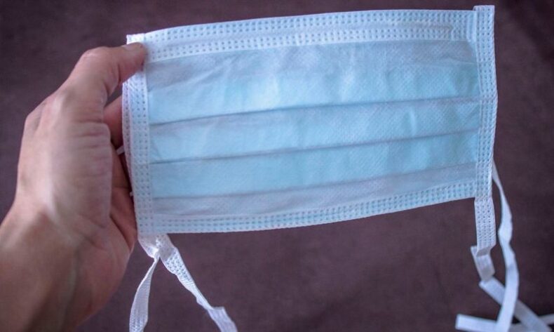 Saúde recomenda uso de máscara diante de sintomas gripais