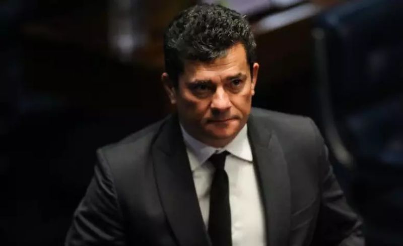 Moro faz 14 perguntas a Zanin, na sabatina do senado