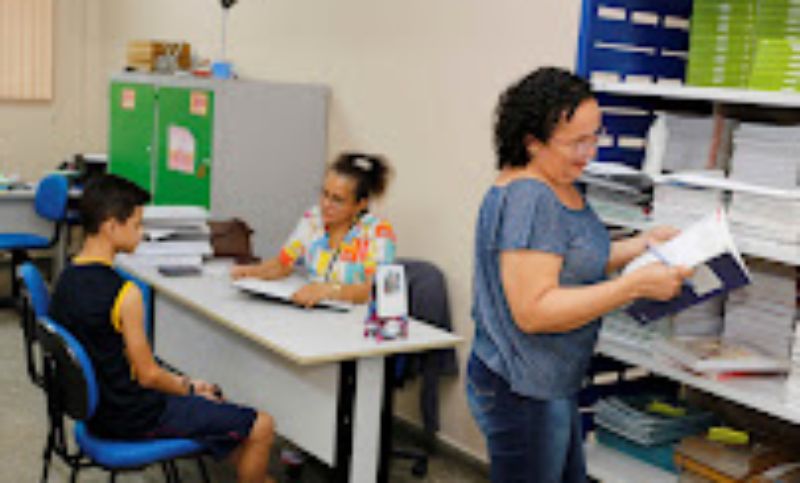 Enviado à Assembleia Legislativa, PL que garante concessão de Regime Complementar a secretários escolares e coordenadores
