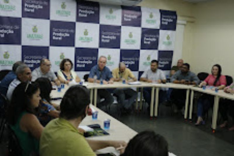 Sepror AM recebe equipe da FGV para tratar das agendas municipais de agricultura urbana e periurbana