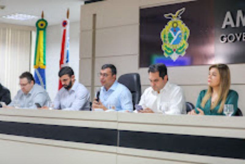 Governo do Amazonas mantém política de valorização dos profissionais da educação no Estado