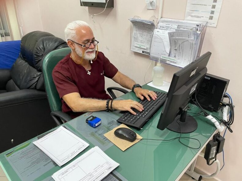 SES-AM.01_Infectologista Noaldo Lucena, falando sobre a febre maculosa_ (2)-020 (1)