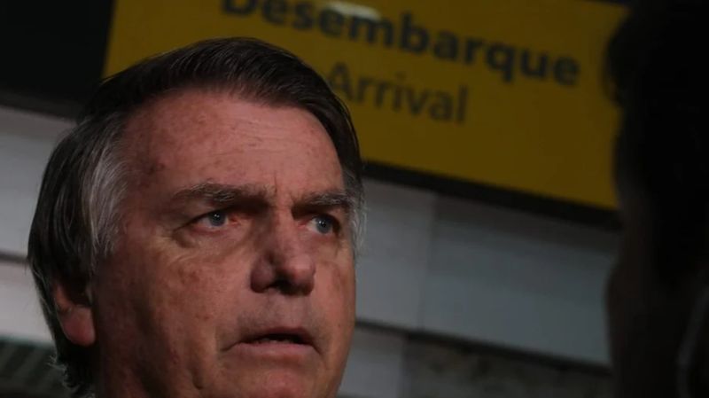 ex-presidente_bolsonaro-0200