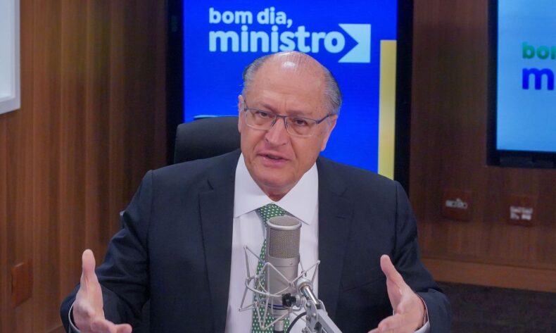 Zona Franca de Manaus terá R$ 1,6 bilhão em novos investimentos, anuncia Geraldo Alckmin