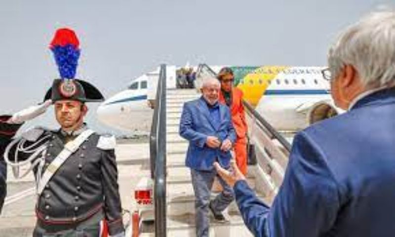 Lula vai à Colômbia participar de reunião sobre a Amazônia