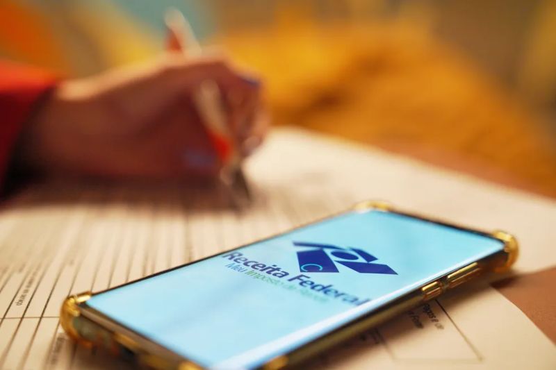 Imposto de Renda 2023: Receita iniciou pagamento do 3º lote da restituição nesta segunda(31)