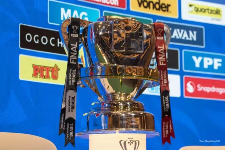 São Paulo decide a Copa do Brasil contra o Flamengo, em casa