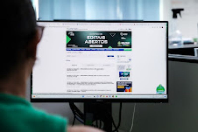 Fapeam: Governo do AM está com editais e chamadas públicas abertos na área de CT&I