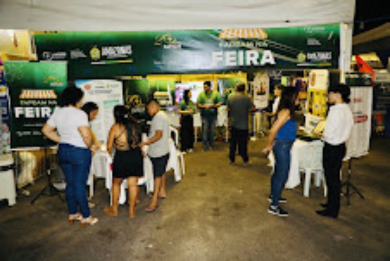 Insetos amazônicos e projeto pedagógico para auxiliar inclusão de estudantes são levados à ‘Fapeam na Feira’