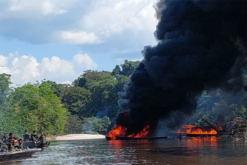 Garimpo ilegal: 50 dragas são inutilizadas no Amazonas