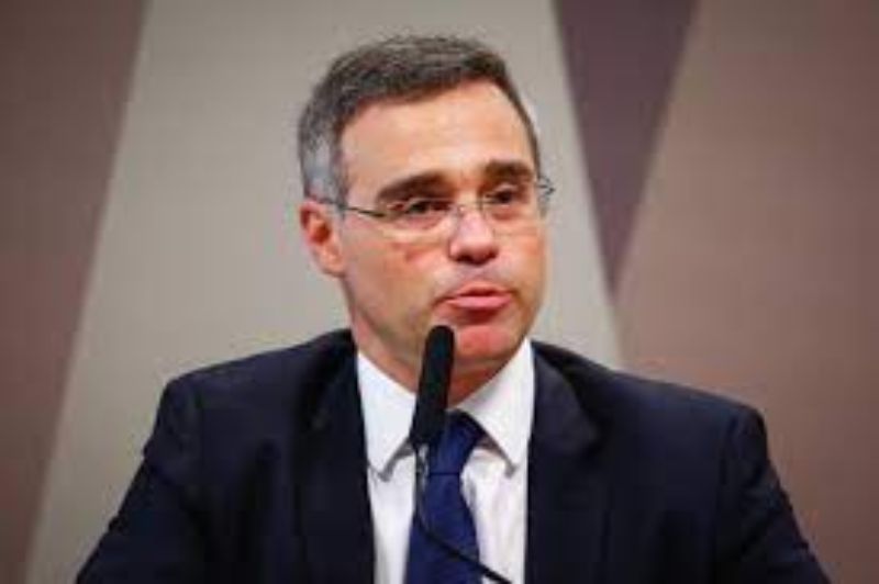 Ministro André Mendonça receberá medalha do Mérito de Contas, em seminário internacional do TCE