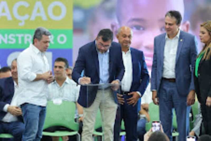 Com ministro da Educação, Wilson Lima lança programa ‘Amazonas + Alfabetizado’ com ações para reforçar qualidade do ensino