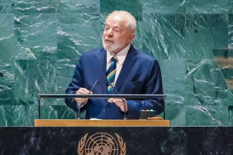 Lula diz que reunião com Zelenski será sobre ‘os problemas que ele quiser conversar’