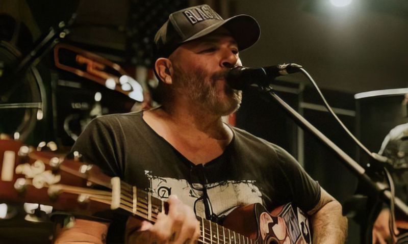 Músico do Ultraje a Rigor, baleado na cabeça, apresenta quadro grave