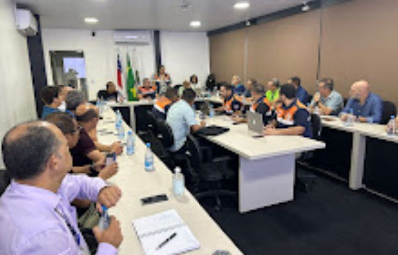 Comitê de Enfrentamento à Estiagem alinha estratégias com empresas de táxi aéreo e fornecedores de combustível