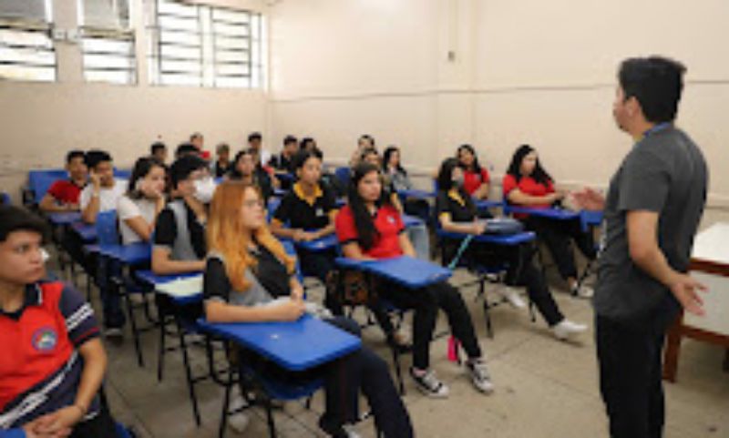Em Manaus, escolas estaduais iniciam aplicação das provas do Saeb 2023