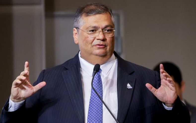 Comissão de Segurança da Câmara vai acionar PGR contra Flávio Dino