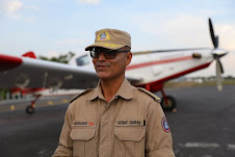 Amazonas recebe suporte de aeronaves para intensificar combate às queimadas