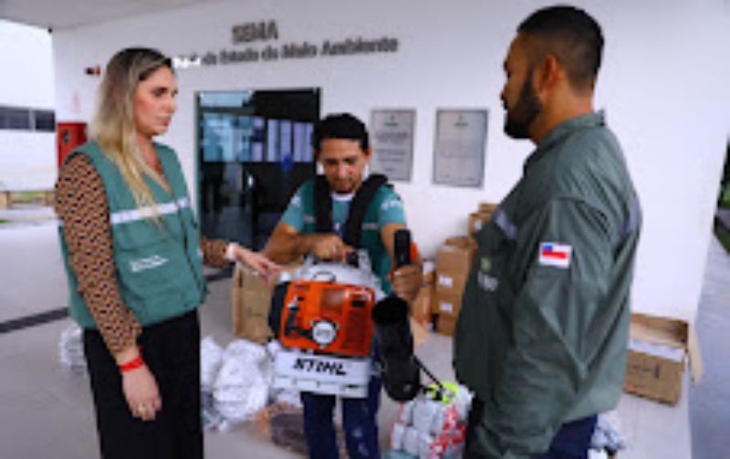 No Amazonas, brigadas municipais são reforçadas na estrutura de com quase 1 mil itens de combate
