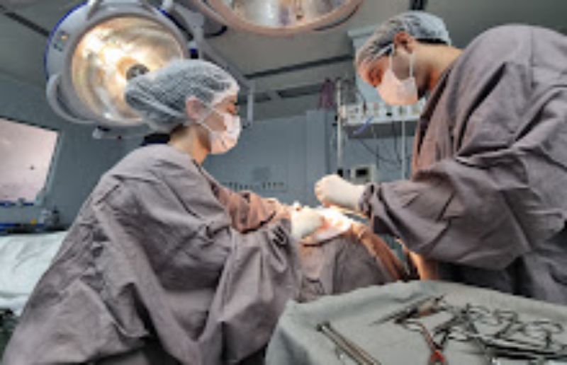 AM: Jornada de cirurgias atende pacientes com estado avançado de câncer de pele