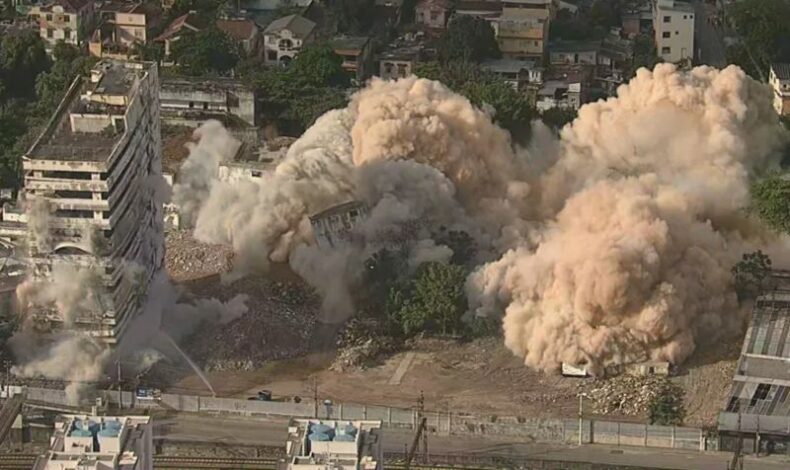 Prédios da antiga Gama Filho são implodidos para dar lugar a parque