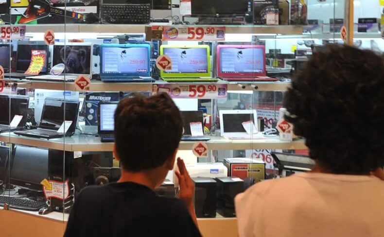Com menos inflação, comércio espera recorde de vendas na Black Friday