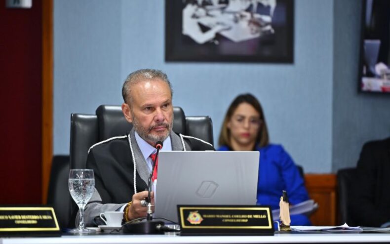 Conselheiro do TCE-AM determina reinício de licitação do Detran-AM