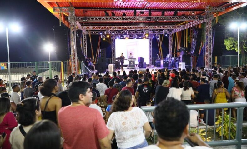Casa de Praia Zezinho Corrêa recebe shows gratuitos de pop-rock, pagode e sertanejo no fim de semana