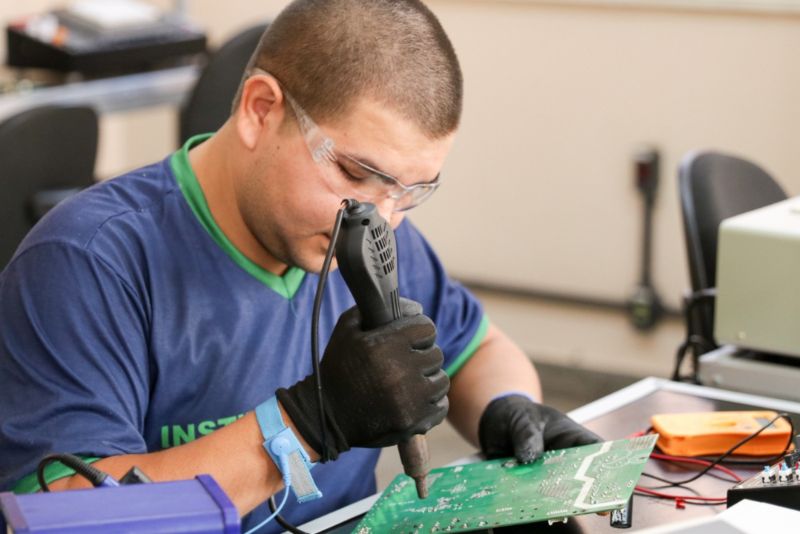 Cetam abre mais de 3 mil vagas para cursos técnicos e especializações