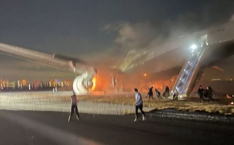 Comissários ágeis, passageiros obedientes e fuselagem que retarda o fogo: o que salvou da morte 379 pessoas em um Airbus em chamas