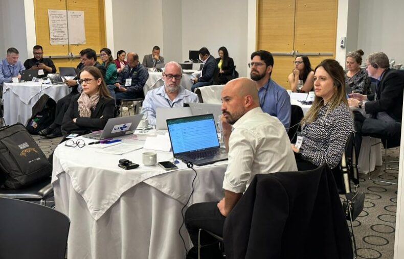 Bogotá sedia reunião sobre o Sistema de Vigilância em Saúde com representantes de cinco países da América Latina