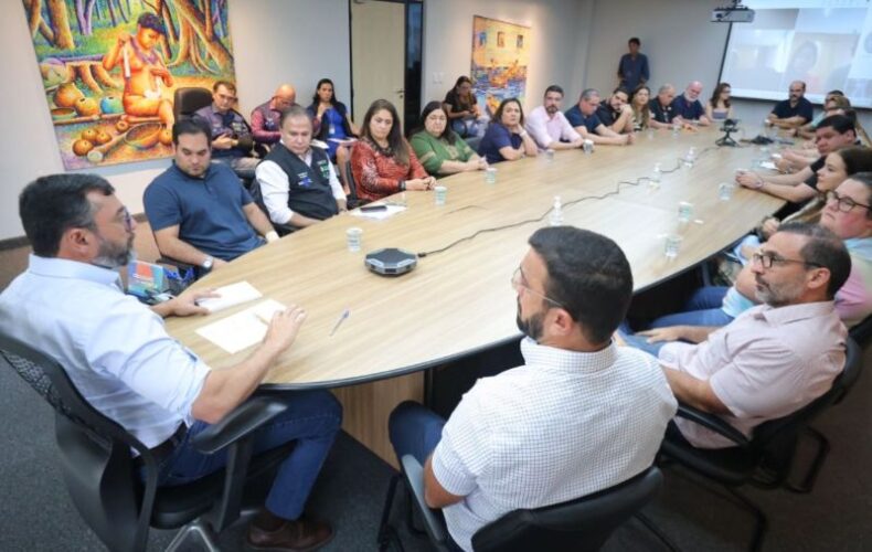 Wilson Lima retoma negociações com médicos para manutenção dos serviços de saúde do Amazonas