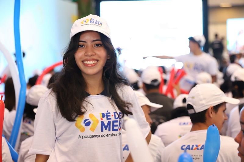 AM: Alunos da rede estadual compartilham planos de como usar o Pé-de-Meia